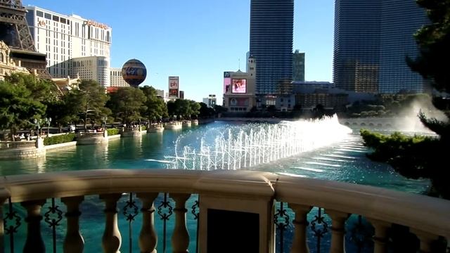 Танцующий Фонтан-BELLAGIO. Bellagio Fountains (Las Vegas).