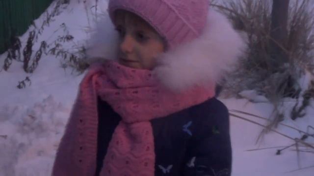 Новый год 2019 !!!! УКРАШАЕМ ЕЛKУ НА УЛИЦЕ ВО ДВОРЕ!!!! смотреть онлайн