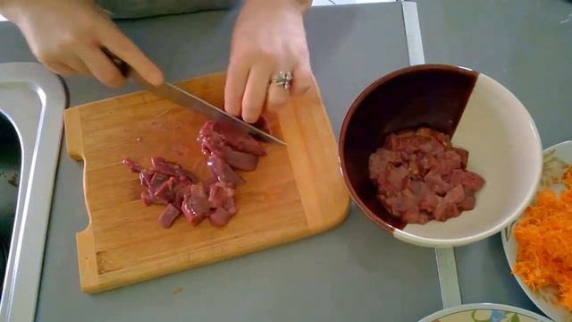 Куринная Печень в сырном соусе. Рецепт Печени очень вкусный. смотреть онлайн