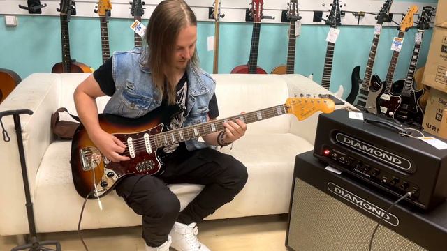 Почти бас Fender Squier Classic Vibe BASS VI смотреть онлайн