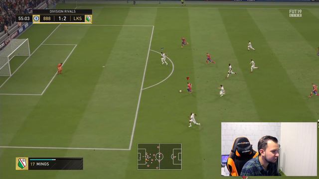 ЕЩЕ ОДИН АПГРЕЙД ДО TOTY в HAPPY-GO-LUCKY - FIFA 19 смотреть онлайн