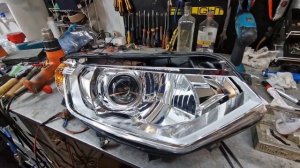 Ford EcoSport собираем свет: Установка бидиодных двухчиповых линз Aozoom Black Warrior BI-LED