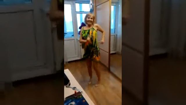 Бабашка зажигает смотреть онлайн