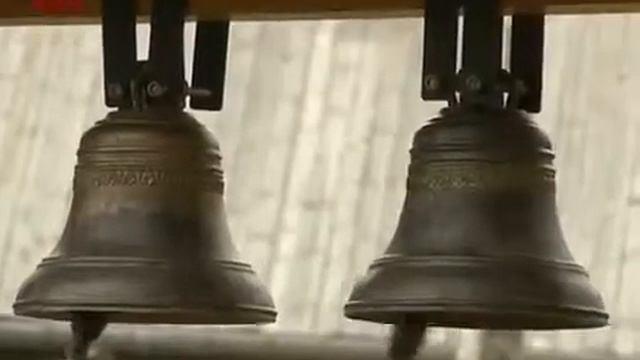 Мастера колокольного звона вновь порадовали жителей Великого Новгорода свои искусством. Репортаж НО смотреть онлайн