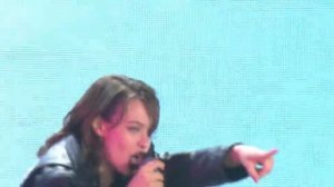 Ника Жукова — Девочка-плакса (из т/с |Плакса|)