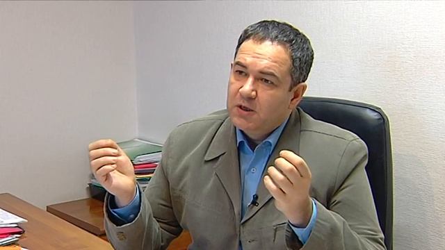 Сюжет Увольнение по срочному договору смотреть онлайн