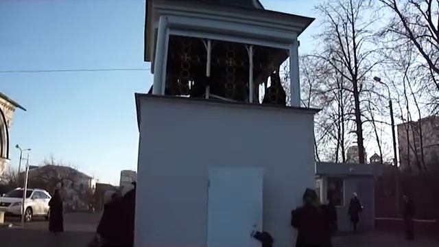 Колокольный перезвон в Покровском.mp4 смотреть онлайн