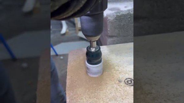 Универсальная коронка Bosch Carbide в действии   #tools #powertools