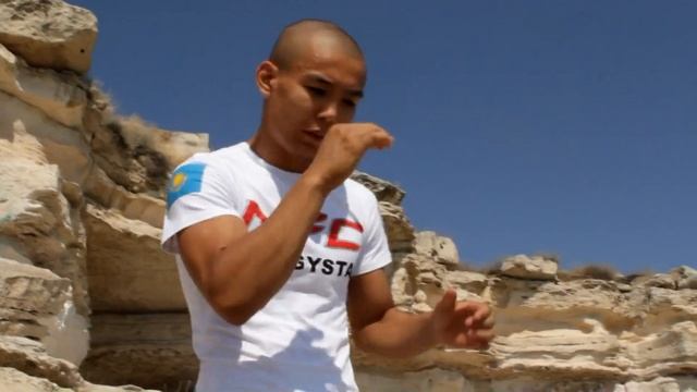 что может быть лучше тренировки у моря в Актау смотреть онлайн