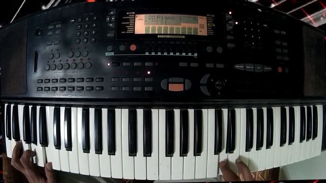 Чудо я хотел выбросить свой старый синтезатор ему 15 лет и он вдруг заработал смотреть онлайн