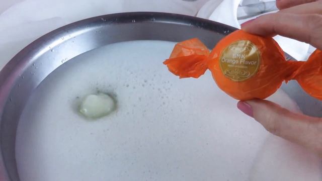 At Home Spa: BMK Bath Bombs Gift Set