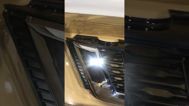 Решетка радиатора Nissan X-trail T32 рестайлинг 2018-