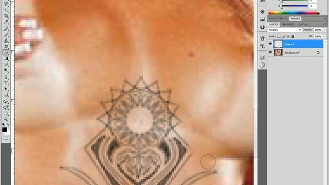 Como colocar tattoos no corpo com o Photoshop CS4 смотреть онлайн