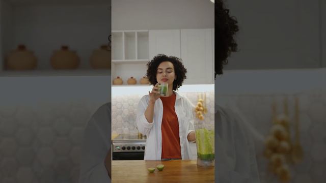 El ZUMO DE APIO, JENGIBRE Y LIMON - PARA QUE SIRVE смотреть онлайн