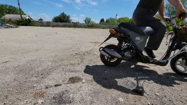 Резонатор ZIRRI на скутер Honda Dio - возвращение легендарного Артура смотреть онлайн