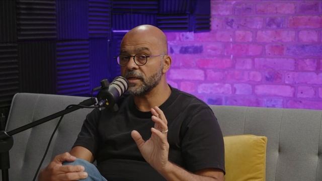 How to be happy and find love in the modern world with Mo Gawdat смотреть онлайн