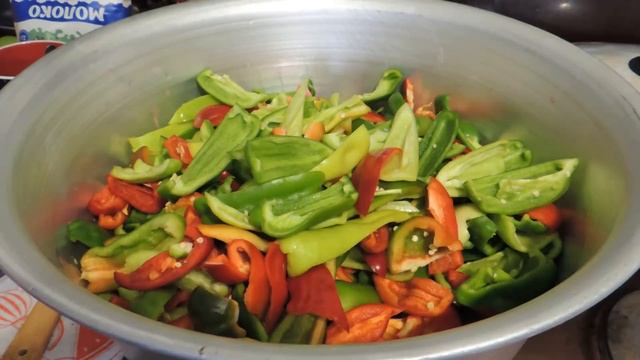 ЛЕЧО-БОМБА//ВКУСНЕЕ НЕ БЫВАЕТ!!! смотреть онлайн