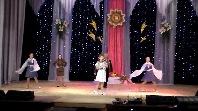 Яна- Вальс Победы смотреть онлайн