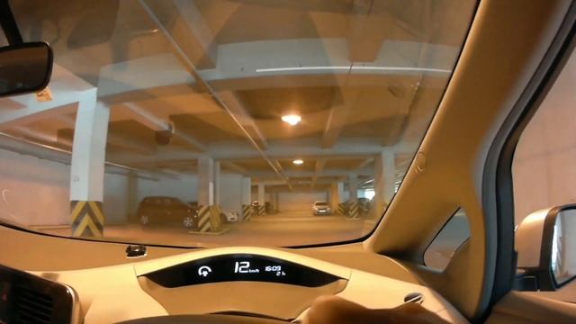 Nissan лиф и зарядка в торговом центре от розетки ниссан лив смотреть онлайн