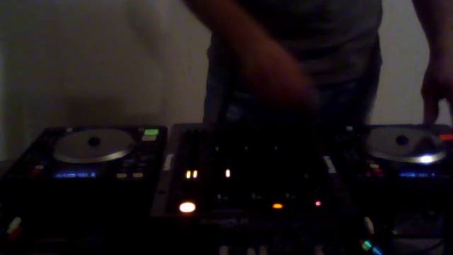 denon 1200 and numark x9 смотреть онлайн