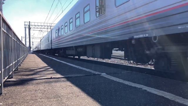Электровоз ЧС7-163 с поездом 070Ч Москва - Чита смотреть онлайн