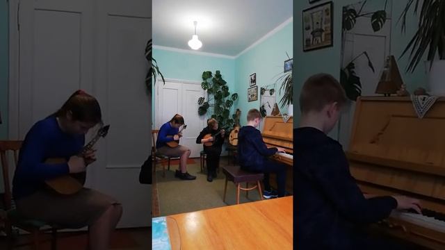 К. Хачатурян "Помидор" из балета "Чиполино" смотреть онлайн