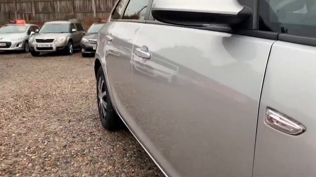 Vauxhall Astra D Estate Walk Round Video смотреть онлайн