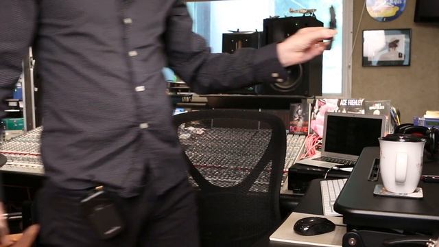 Graham Coxon & Thomas Gray Interview - Warren Huart: Produce Like A Pro смотреть онлайн