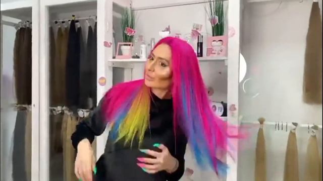 Из обычной продавщицы в "Королеву пластики" Украинка с самыми большими скулами в мире смотреть онлайн