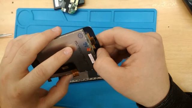 Huawei Y3 II (LUA-U22) Замена дисплейного модуля смотреть онлайн