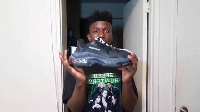 UNBOXING BALENCIAGA TRIPLE S BLACK CLEAR SOLE REVIEW: SIZE 44 смотреть онлайн