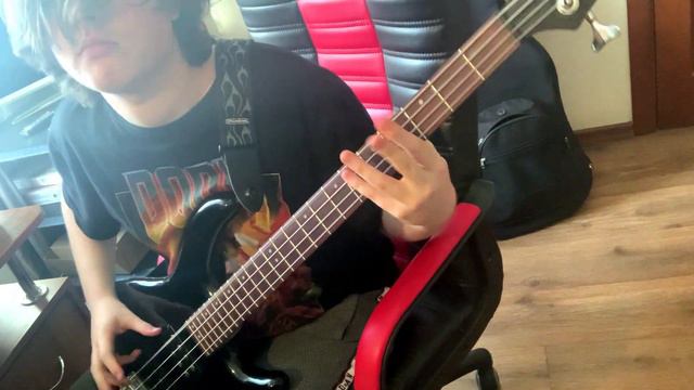 Anthrax - Got The Time Bass Cover смотреть онлайн