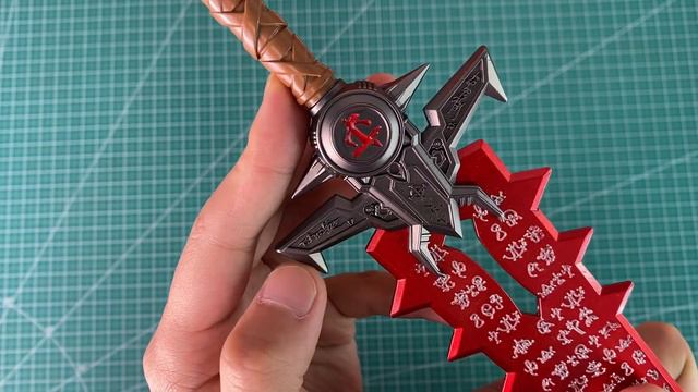 DOOM Eternal The Crucible Sword Unboxing смотреть онлайн