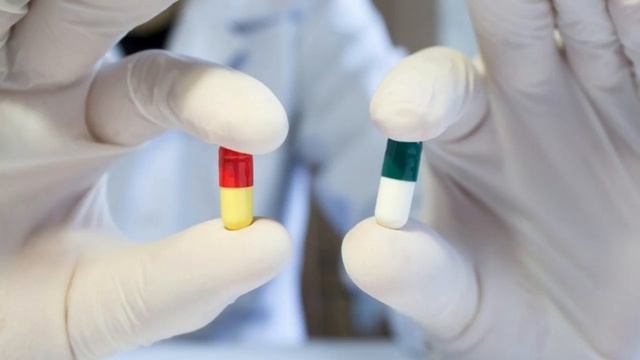 Difference Between Antibiotic and Antimicrobial смотреть онлайн