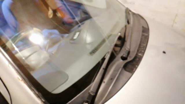 Лопнуло лобовое Тойота Платц смотреть онлайн