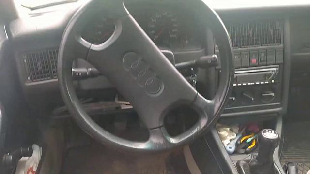 AUDI 80 B4. 1992г. бензин. моно. тех.осмотр пройден. есть и зимние и летние шины. смотреть онлайн