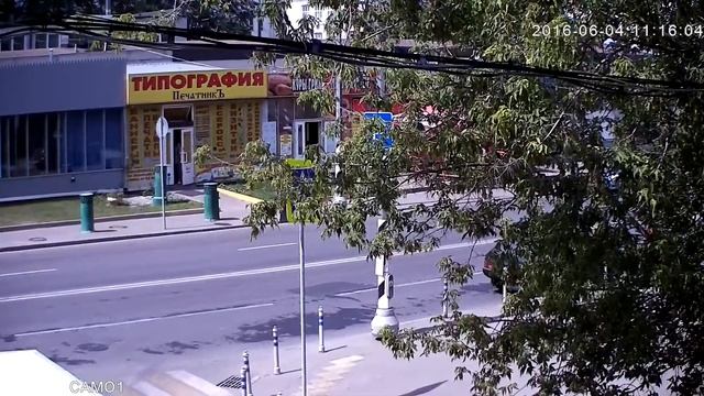 Видеозапись с уличной камеры с вариофокальным объективом Zodiak 380 (фокусное расстояние 9мм) смотреть онлайн