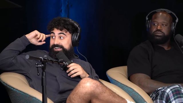 SHAQ TELLS LOGAN PAUL THAT HE NEEDS TO FIRE GEORGE смотреть онлайн
