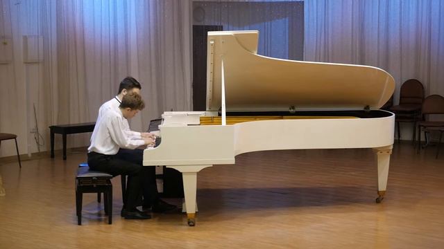 Моцарт. Соната B-dur