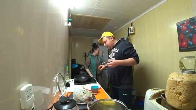 Находки в погребе на даче... смотреть онлайн