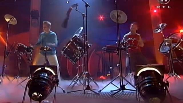 Safri Duo - Played-a-live (Live At Dome 18)