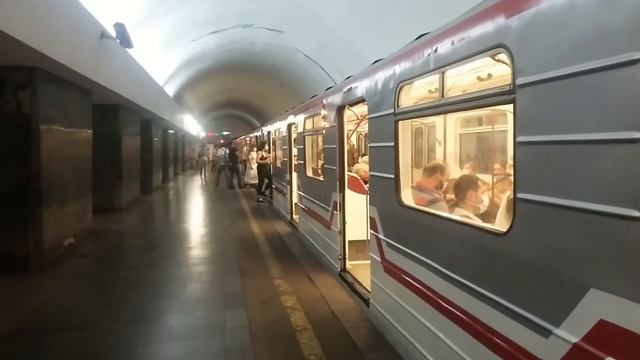 81-717М.5/714 На станции Авлабари Видео 13 июля 2021 г. смотреть онлайн