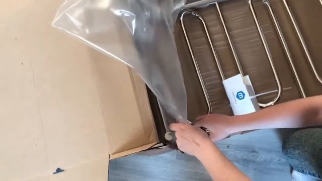 Распаковка — Полотенцесушитель водяной Маргроид Вид 1 смотреть онлайн