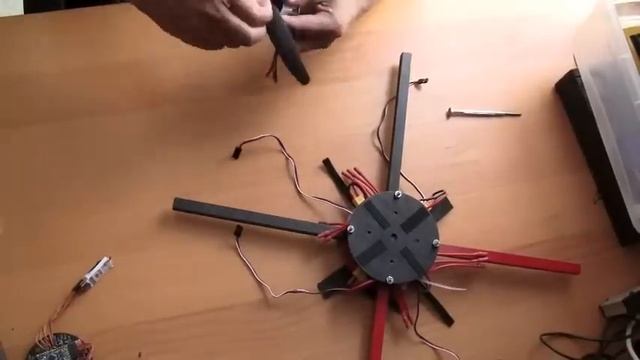 DIY Quadcopter DRONE + Arduino - Assembly - simple, cheap and easy. (Part 1 of 2) смотреть онлайн
