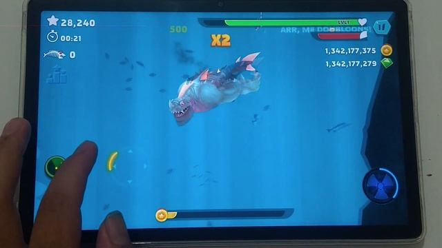 Punchy Race, Choo Survival, Dead City, Hungry Shark, Zombie Tsunami, Ultimate Bowmasters, Game Mobi смотреть онлайн