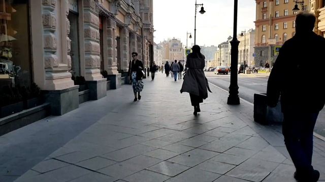 Найди себя SLOW-MO в центре Москвы /Энергия мегаполиса оригинал смотреть онлайн