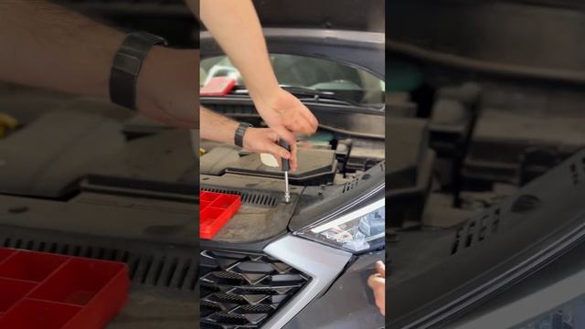 Hyundai Tucson — замена линз смотреть онлайн