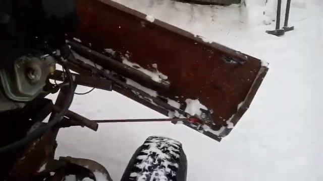 Хрень полная. Лебёдка на 12v не может. смотреть онлайн