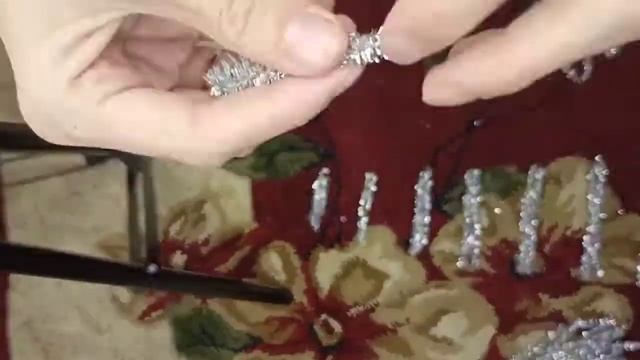 Корона свойми руками. Синельная проволока поделки смотреть онлайн