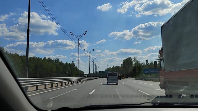 Что хорошо у нас - так это смена времен года. Только бы летнее время вернули смотреть онлайн